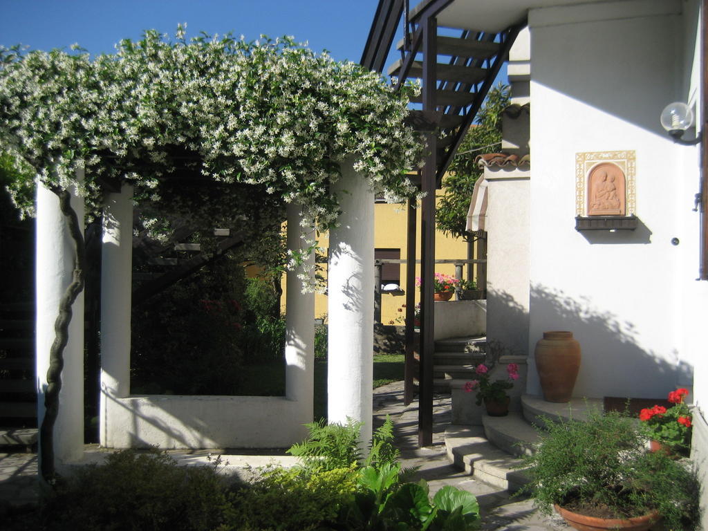 אבאדיה לריאנה B&B Le Colombine מראה חיצוני תמונה